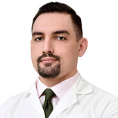 Стражников Руслан Андреевич - венеролог, дерматолог, косметолог, пластический хирург, трихолог г.Москва